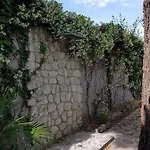Mirto Con Piscina 別荘 ラッコ・アメーノ