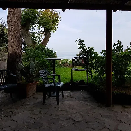 Vakantiehuis Mirto Con Piscina Ischia