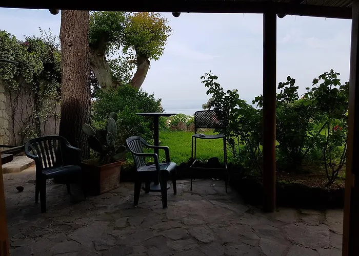 Vakantiehuis Mirto Con Piscina Ischia